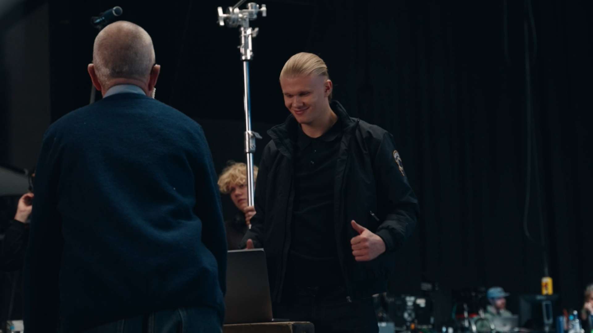 揪心不已 揪心不已